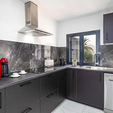 Villa Mango Lanzarote By *